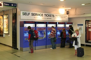Anglia: automaty do biletów kolejowych