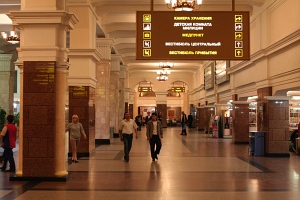 Wnętrze dworca w Nowosybirsku